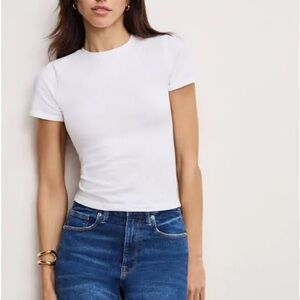 Good American NWT White Short Sleeve Tee Medium